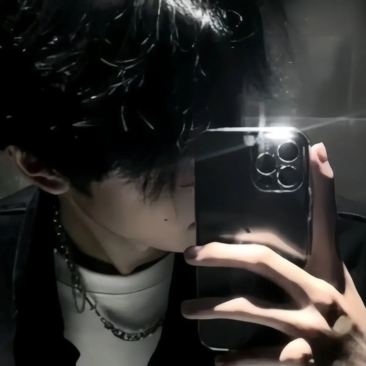 hashtag의 그냥 아무도 모르게 소리 소문 없이