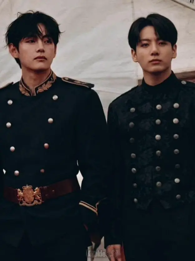 RedPatio2267의 Two Princes, One Crown