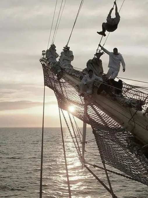 Akyen의 Nobleman in distress