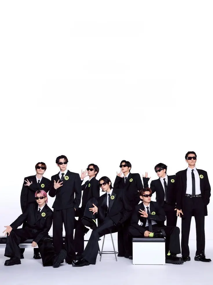 Snow_1102의 9人の男たちがあなたに恋してるらしい