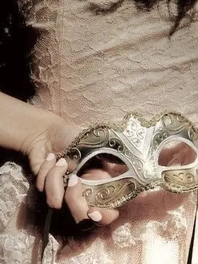 Thehostess의 Harry Potter and the Midnight Masquerade