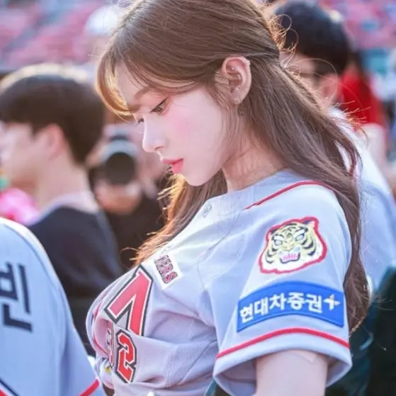 FitChin5865의 LG이주은 치어리더