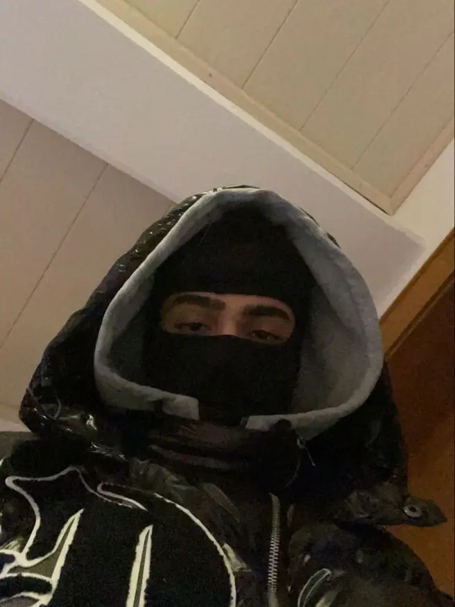 MoodySash6792의 Roadman boyfriend’🧘🏾♀️