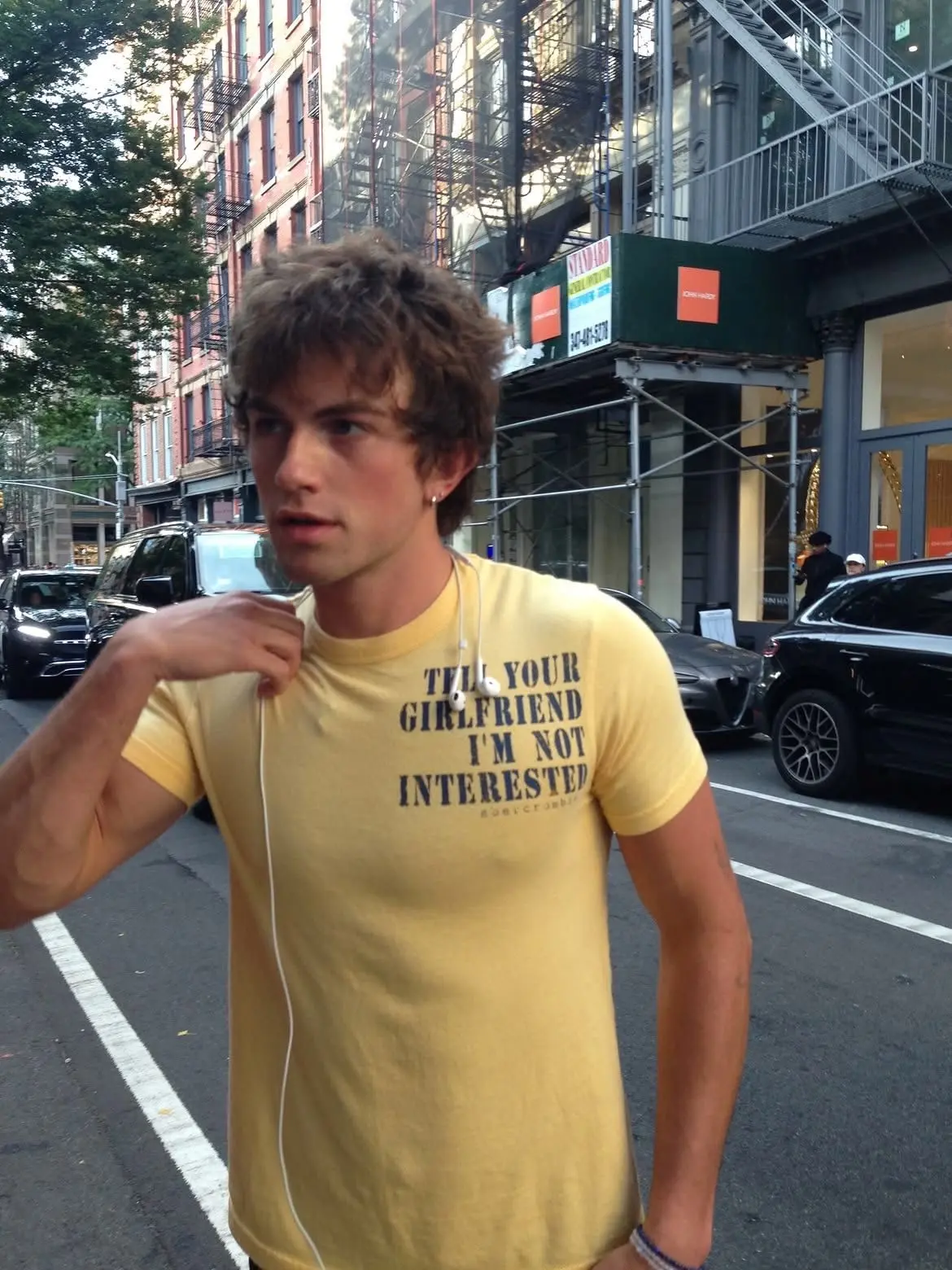 user24350의 ୭ৎmaybe i just wanna be yours