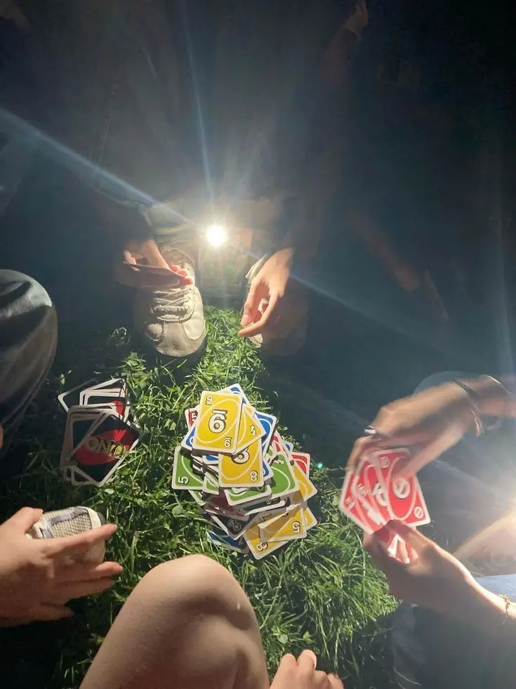 FunkyBloom5183의 10 member friend group🏕️☀️