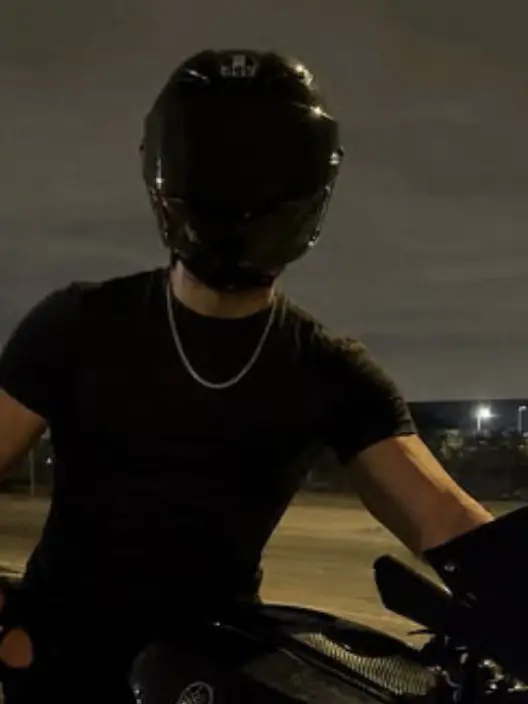 OverlyXerus3168의 Motorcycle accident..