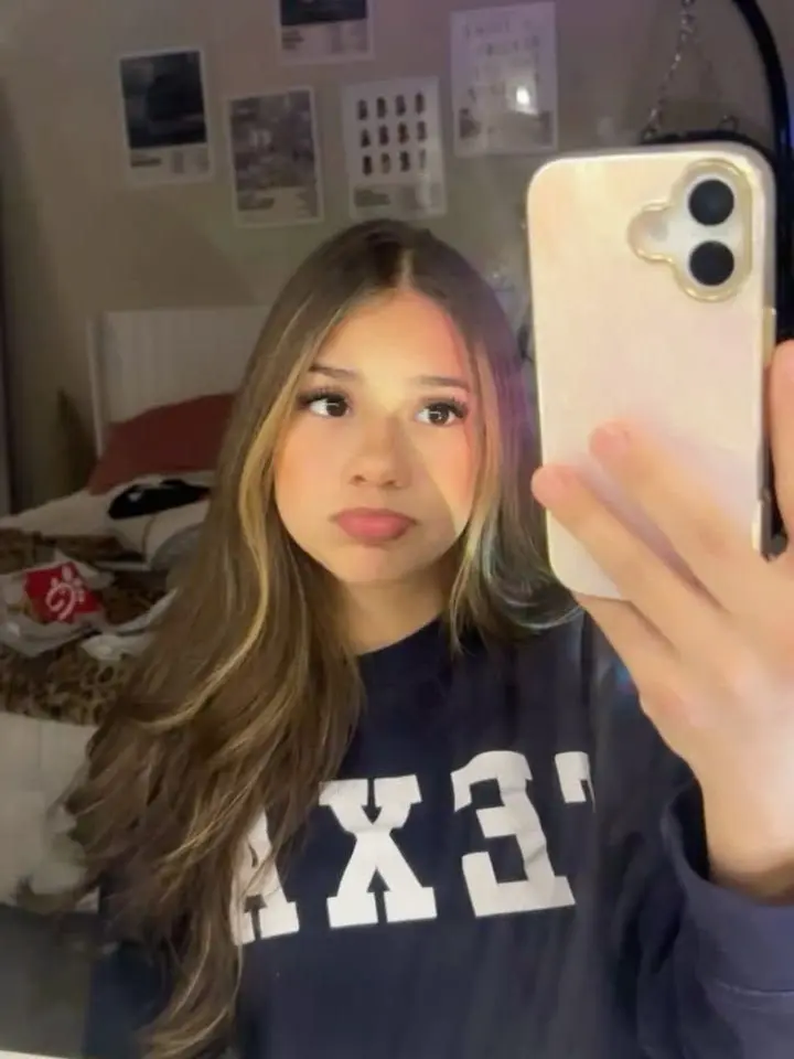 novax의 Traumatised Cousin..?🎭~