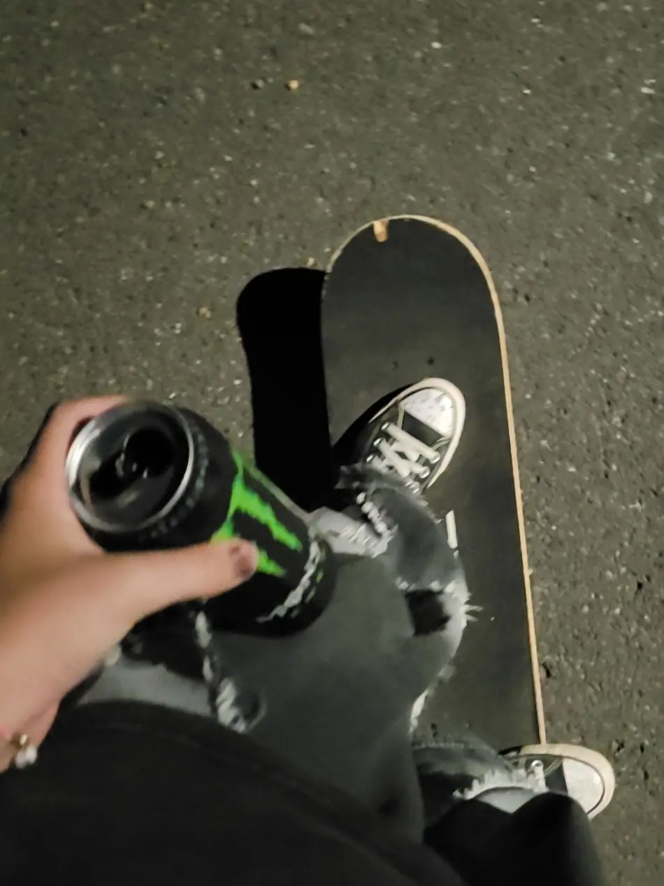 Someoneyoudontknow의 Skaters