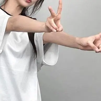 MuteSkier7126의 이나경