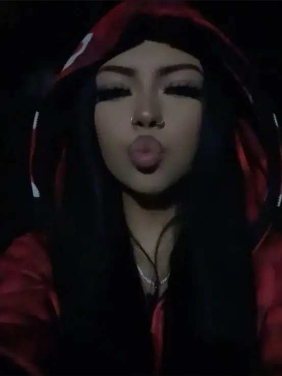 CattyNose의 Your ex Gf Julia