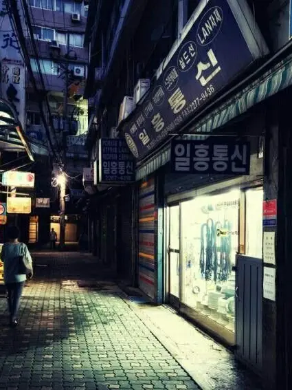 Looksim.jjungu의 노란장판