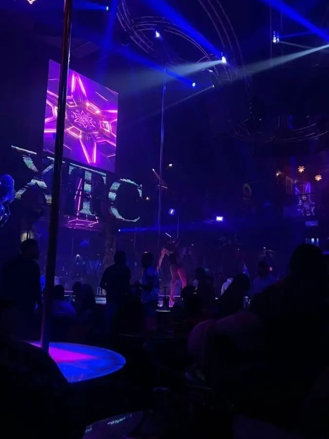 LooseLand2124의 Club Afterglow
