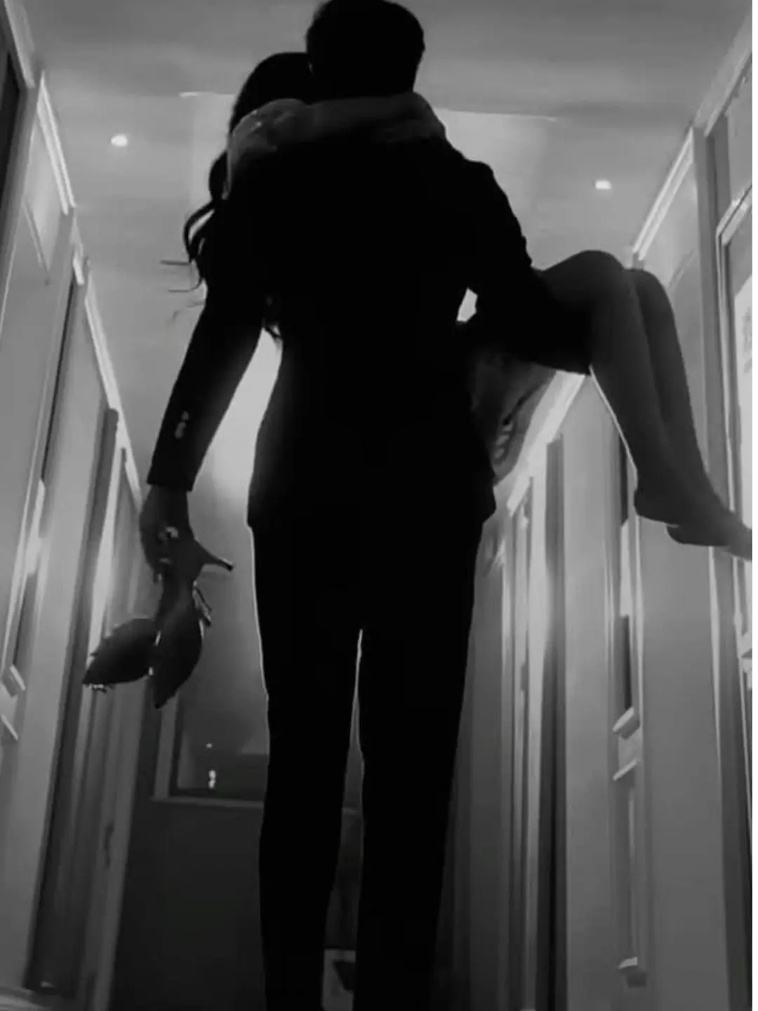 SilentTetra9293의 Love or lust