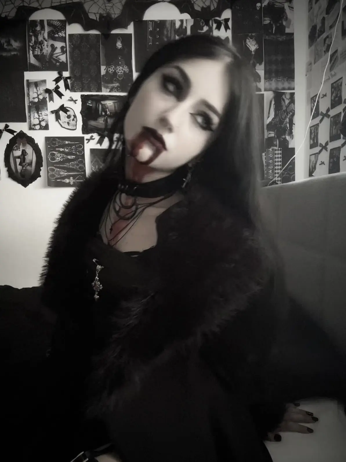 Mia_moretti의 Long lost sister
