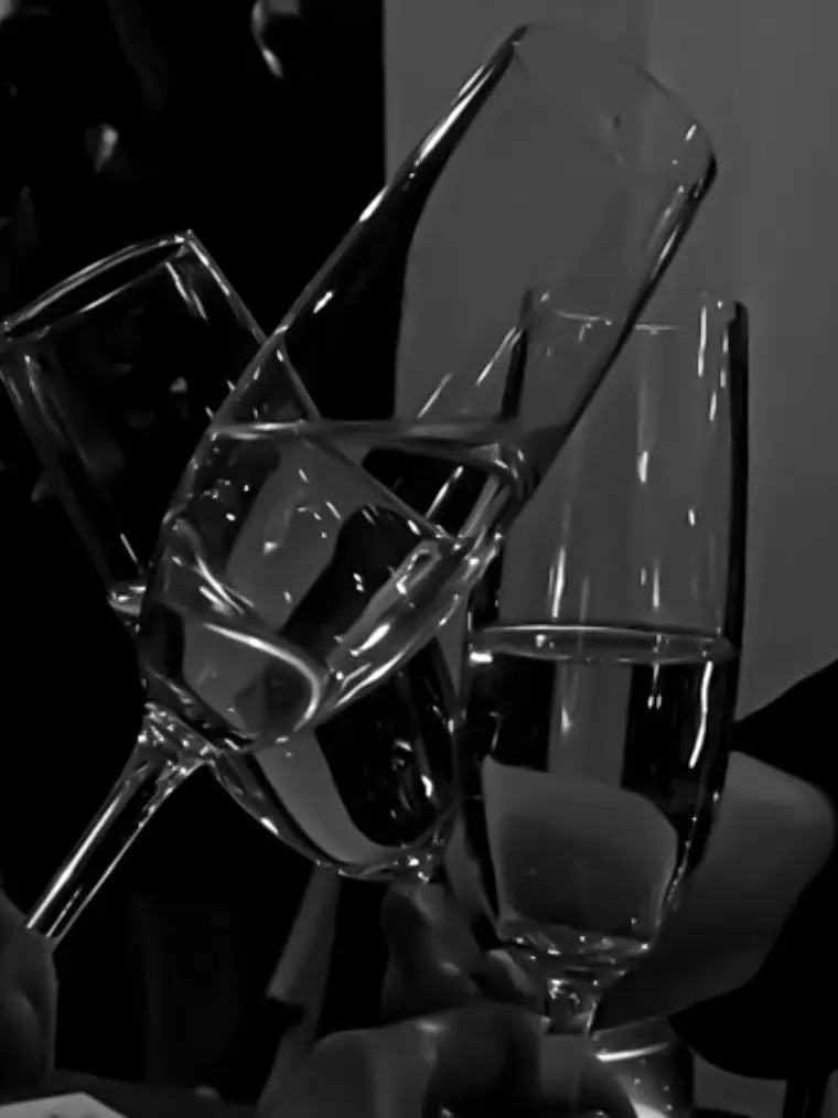 sumthin의 🤵 || The Boss