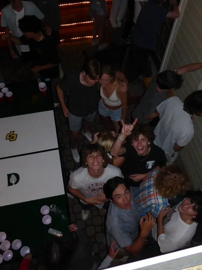 Lennonxlover의 HOUSE PARTY