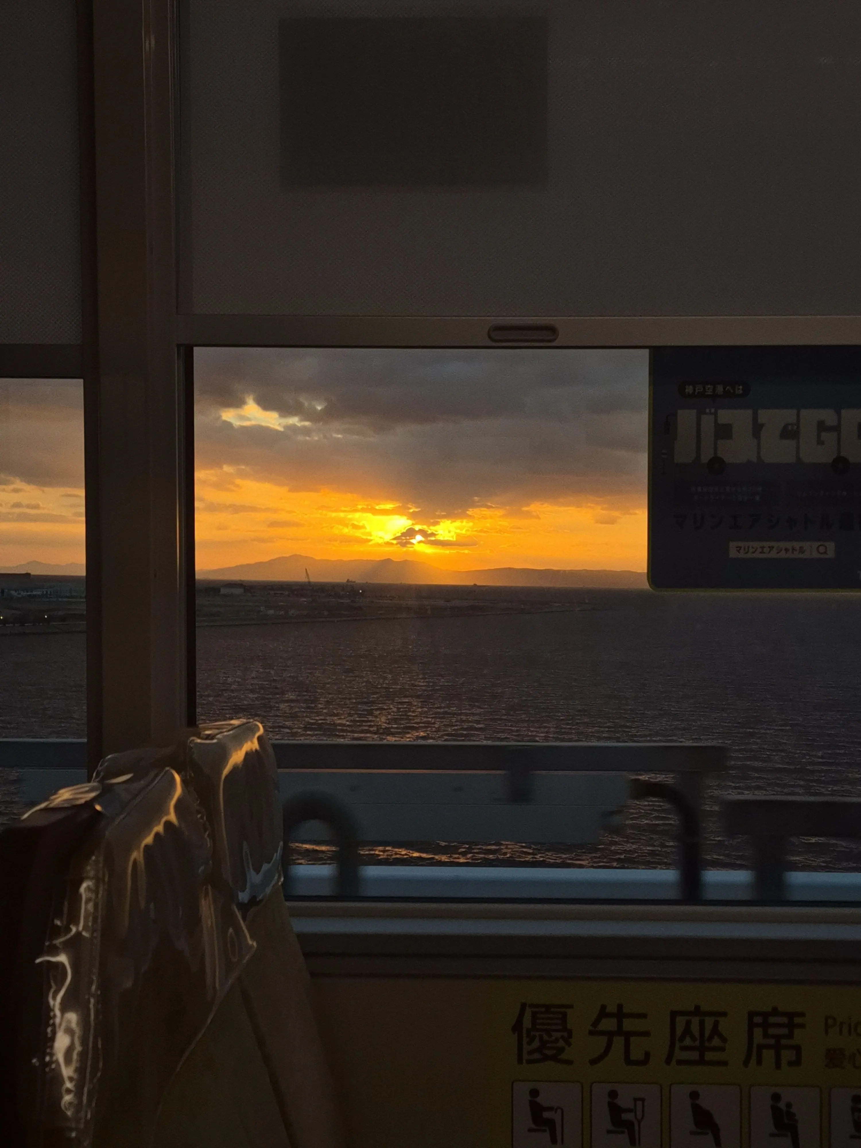 OpaqueTrail7985의 당신이 언제나 행복했으면.