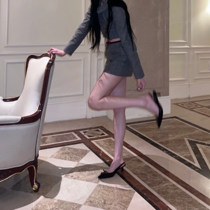 저우신위