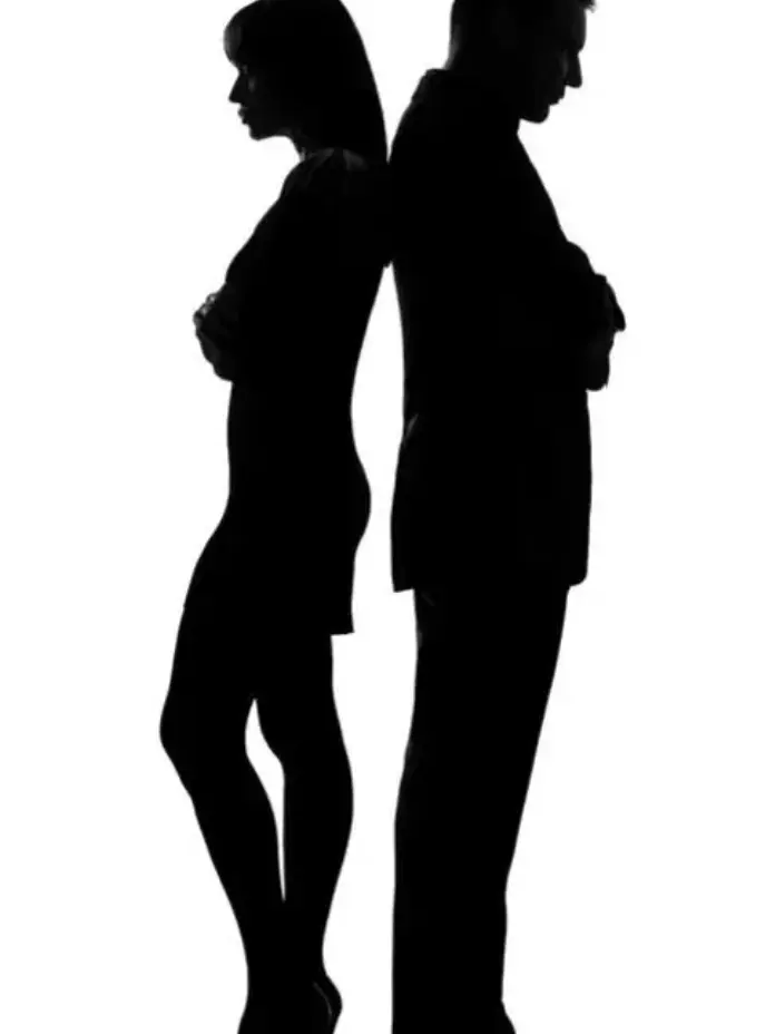 NyartLovesMascLesbains의 Him or her (Female ver)