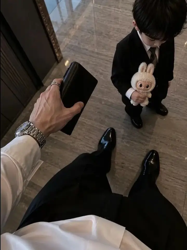 Seika_V의 Unexpected Us