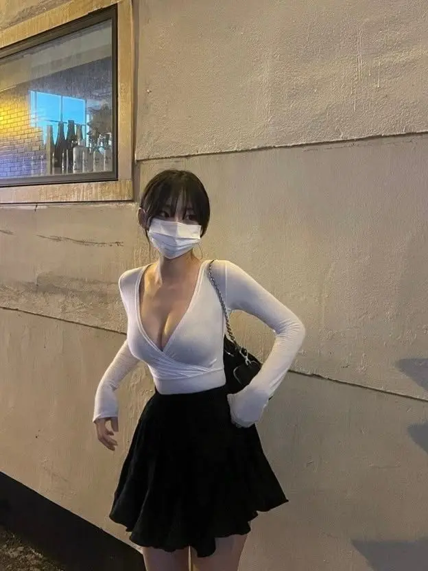 NosyLabel2439의 지은