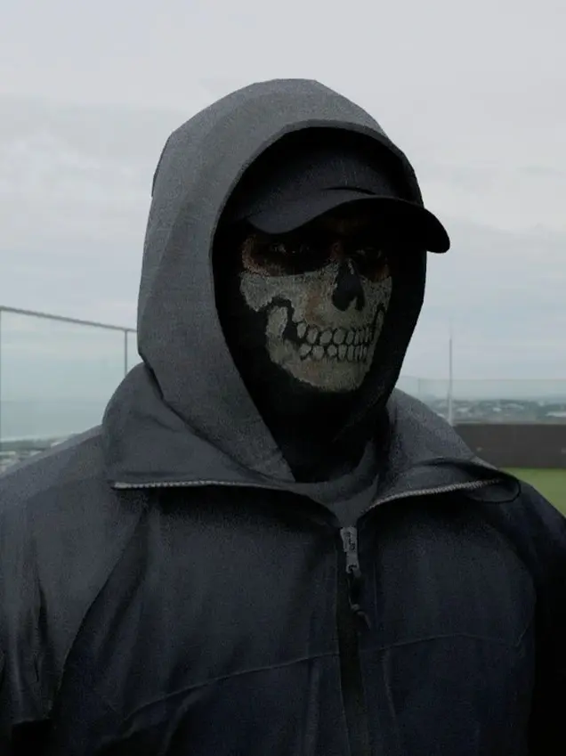 Weliveeverydayanddieonce의 Simon "ghost" Riley