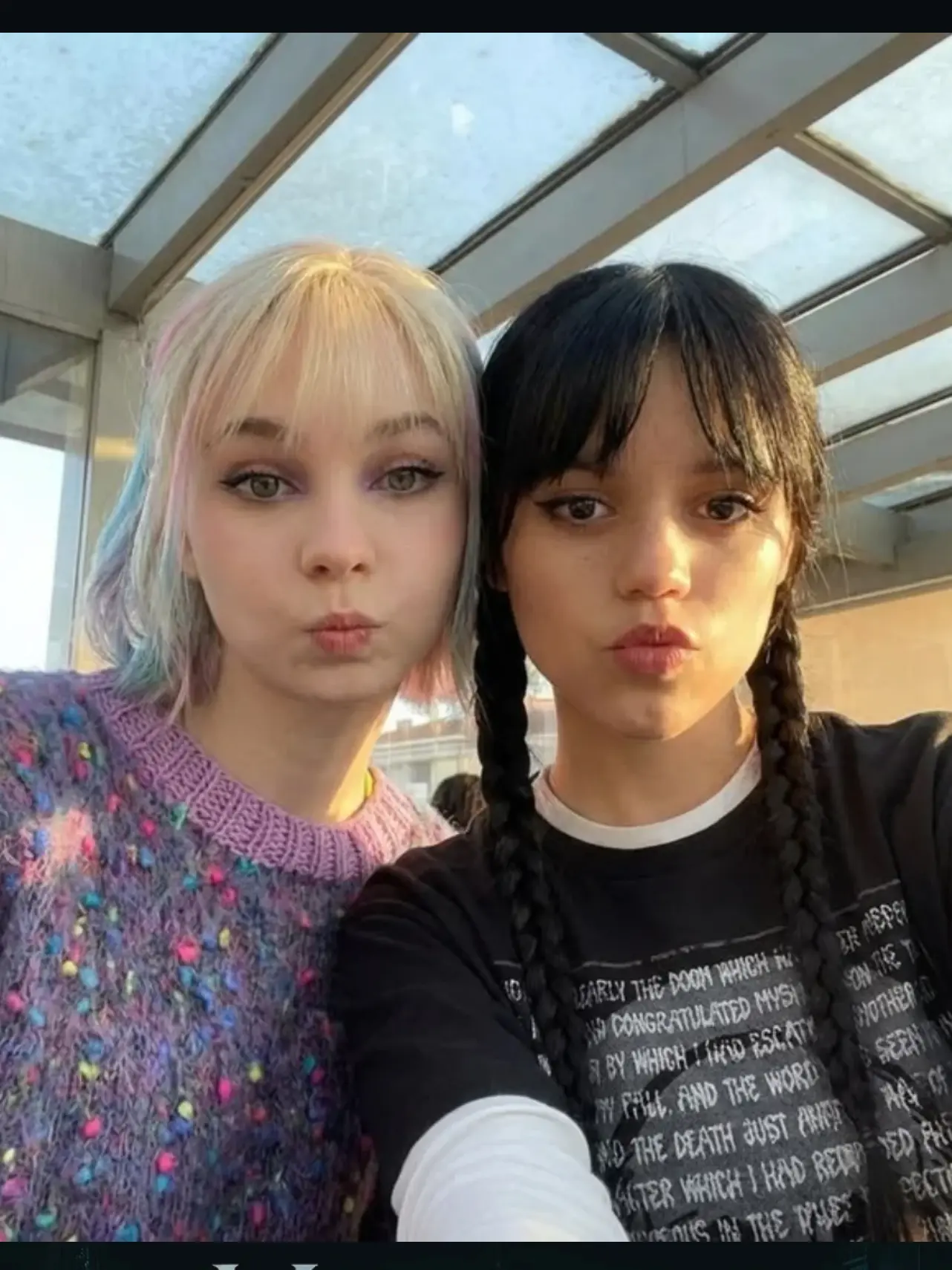 GlazedPlank8143의 meet up with Jenna Ortega.