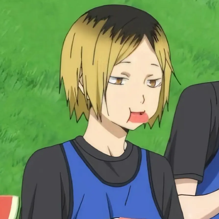 Rassoul12의 게임에서 만난 사람이나랑같은학교??