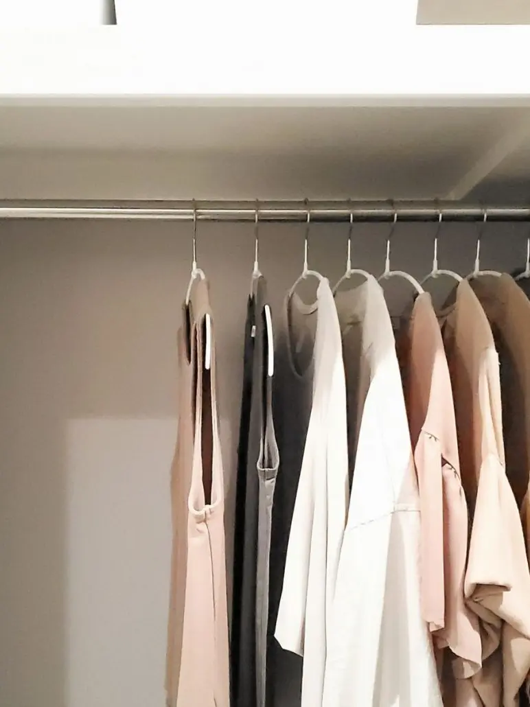 Hitori-sama의 寝ぼけて〇〇〇を着た{{user}}