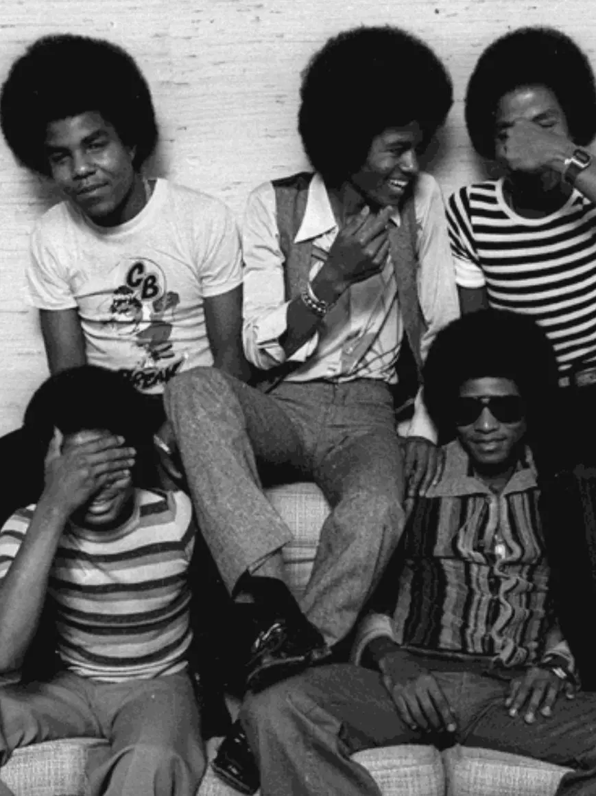 michaeljacksonsnatalie의 𝚁𝚒𝚟𝚊𝚕𝚛𝚢.