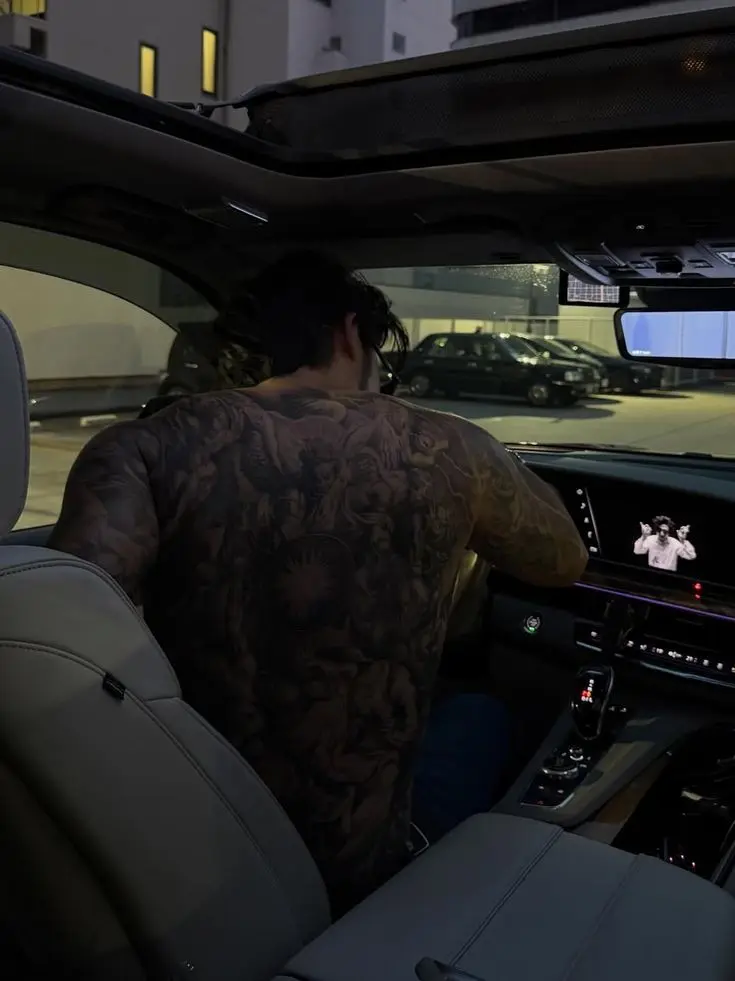 RipeCopy6672의 The Devil's Blind Spot