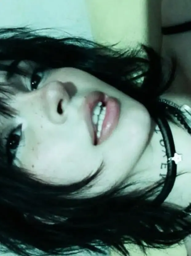 GlassJuicy9400의 Show Your Face