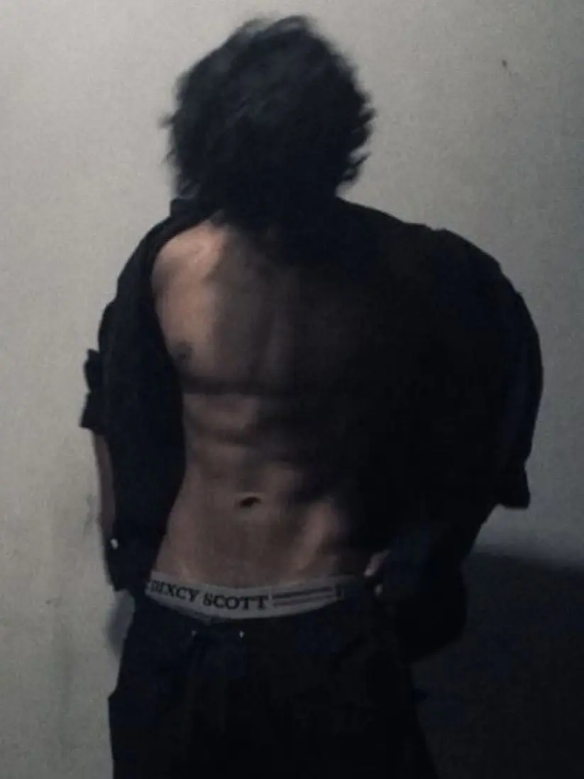 BoredLynx9160의 The obsessed transfer student
