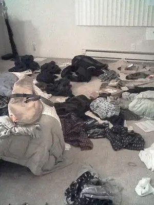 RockisRock의 옆에 있어줘.