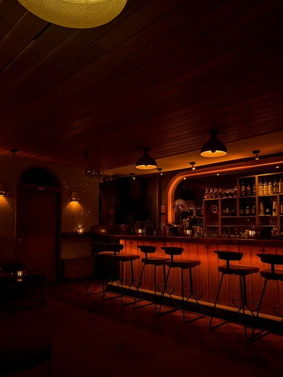 BigBoots5265의 back bar