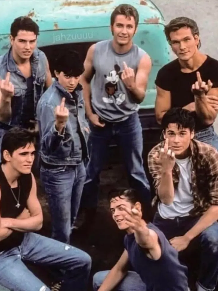 HomelyBarn1339의 The outsiders