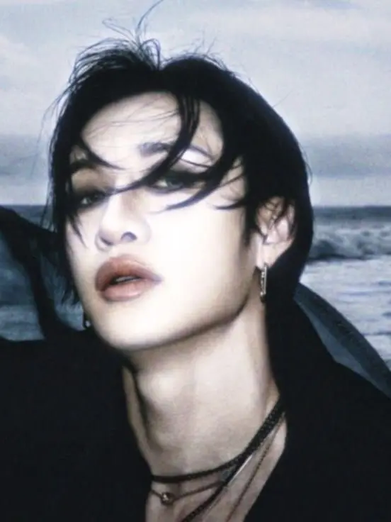 Chrisgirl의 The God Beneath the Sea