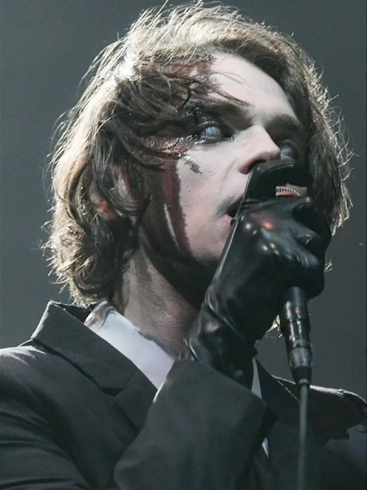 GerardWaysMicrophoneStand의 Gerard way (BL?!)