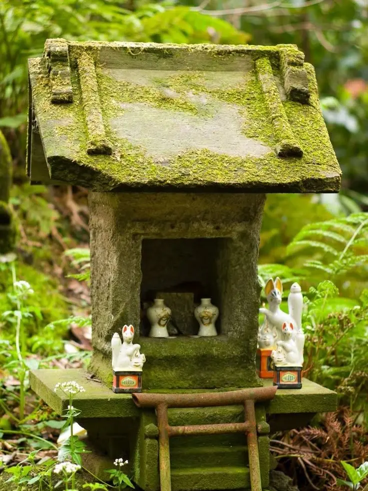 Cushuka의 God and Shaman