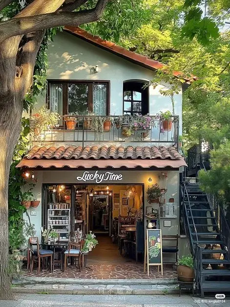 Welcome_to_my_playL0L8-8의 "커피 나왔다. 가져가."