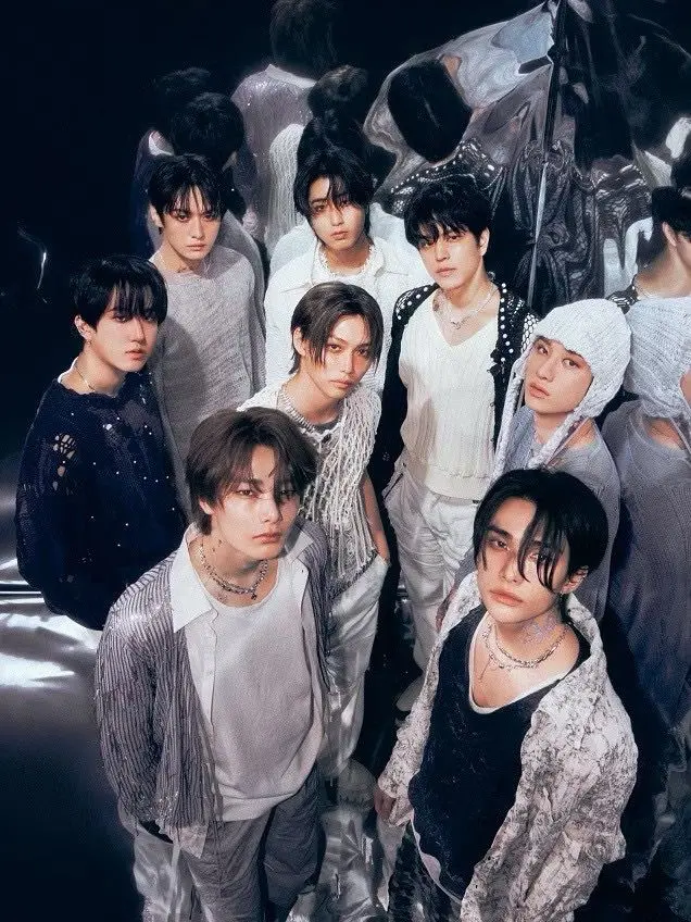 NANA.grx_의 STAY今夜空いてる?-straykid