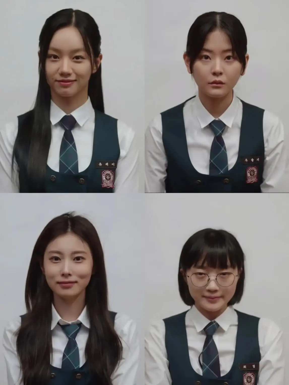 MusclyBread6039의 Always in Her Shadow