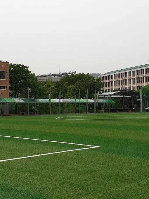 MRE의 고등학교 일진무리