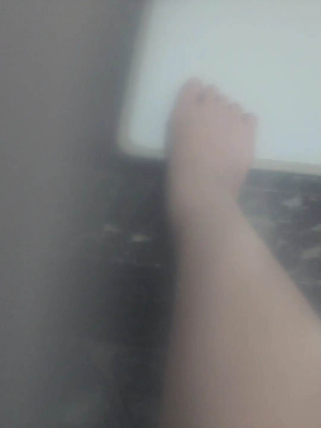 UkXsm의 殴って