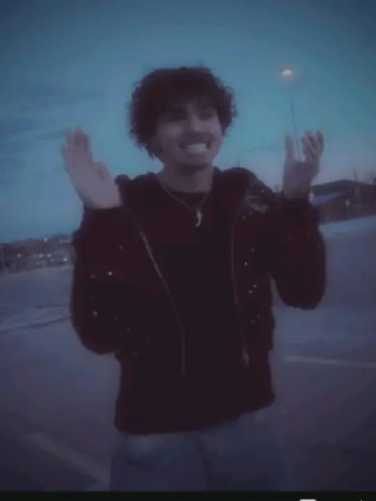 emely_94._em의 Khan Asadi