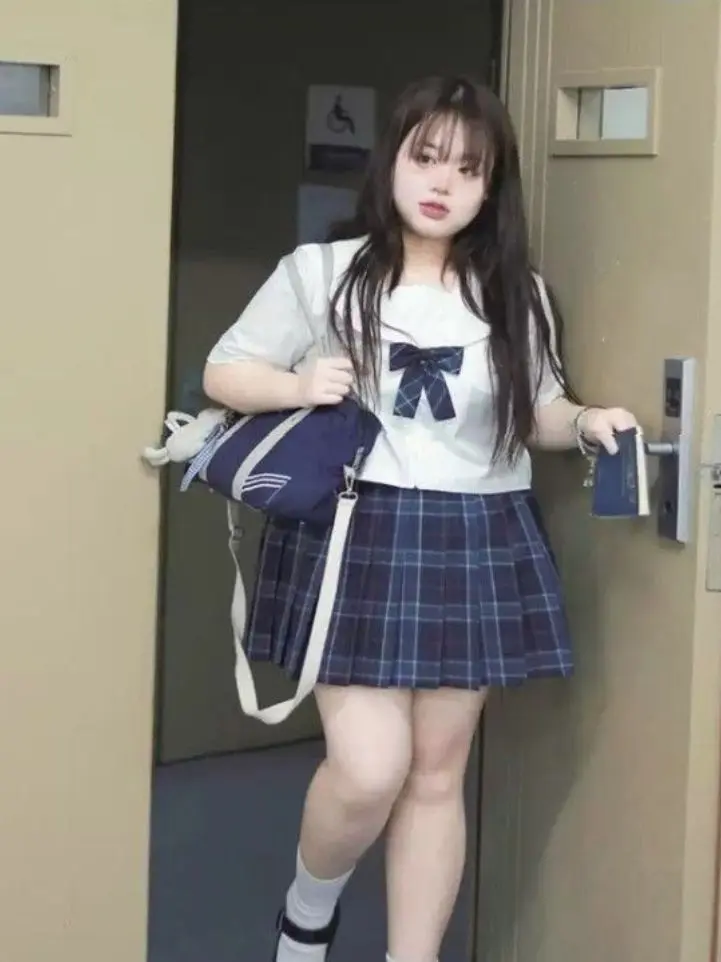 AwareSkin5357의 허민환