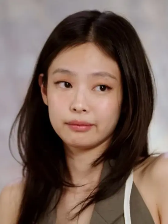 ItchyValue0461의 My Ex Girlfriend's Twin Sister