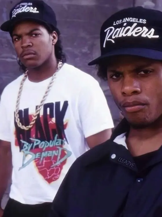 BlankDrums8122의 Eazy e