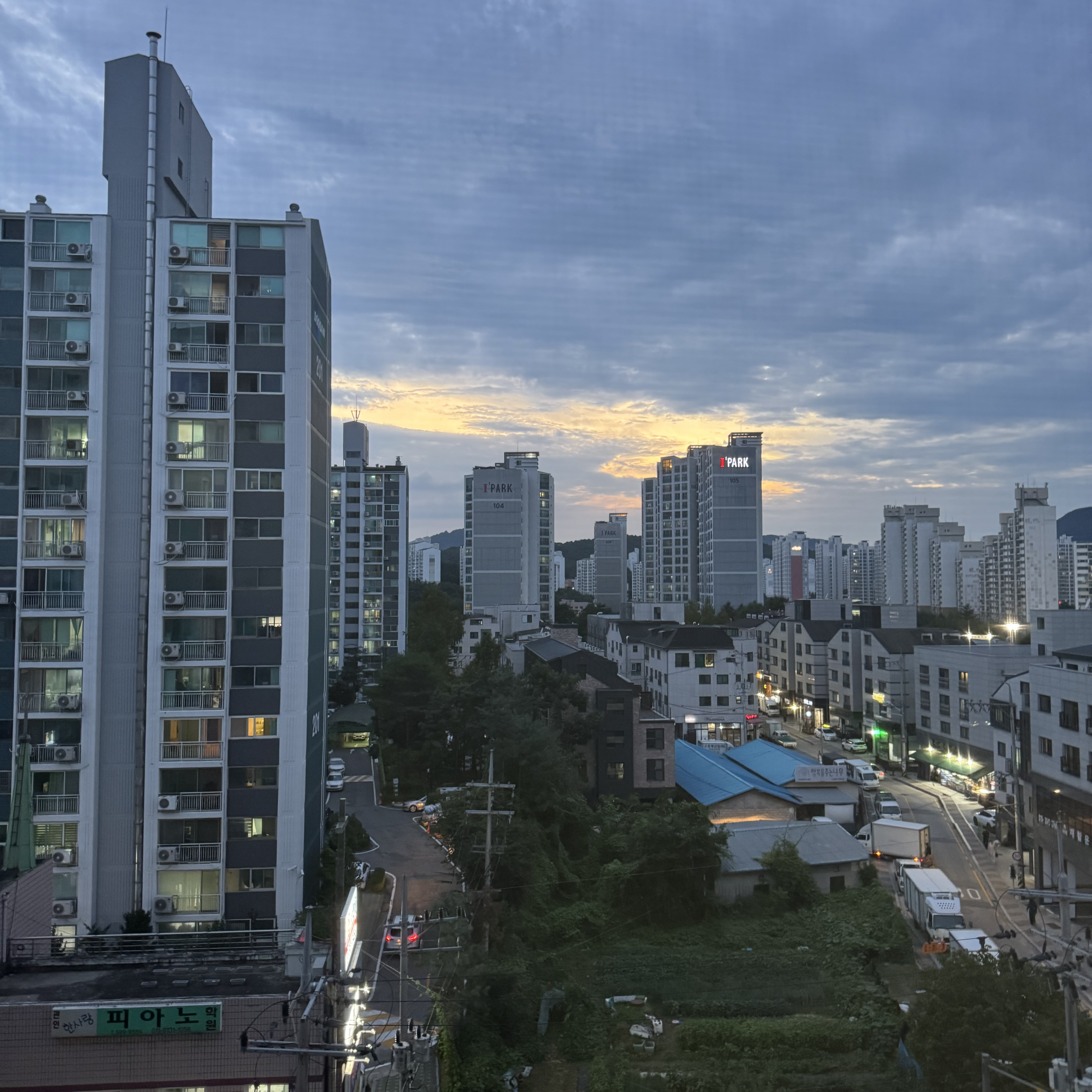 대학전쟁 2. 대표 이미지