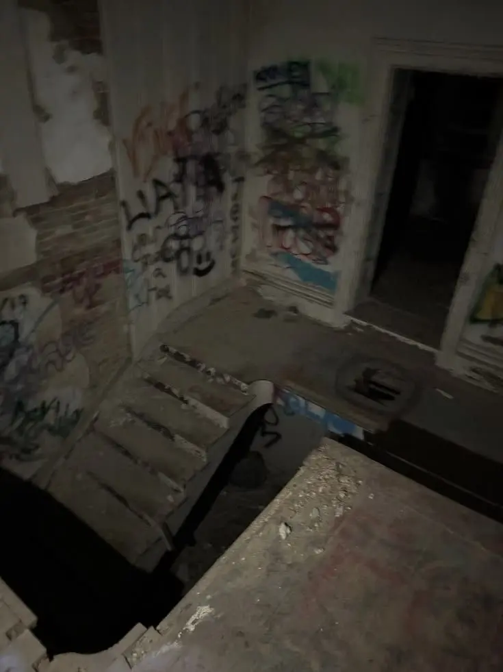 JDOG의 High-rise Apocalypse